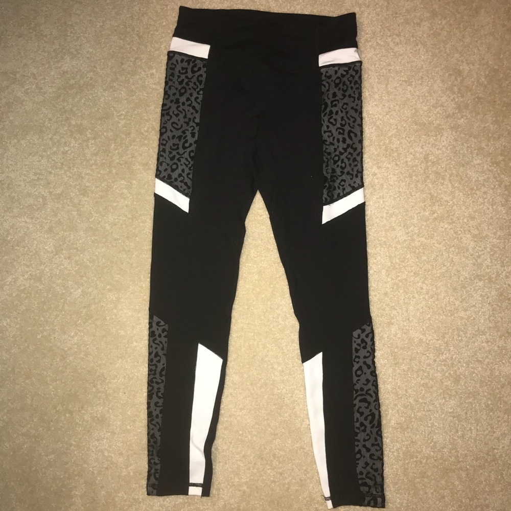Betsey Johnson active pants